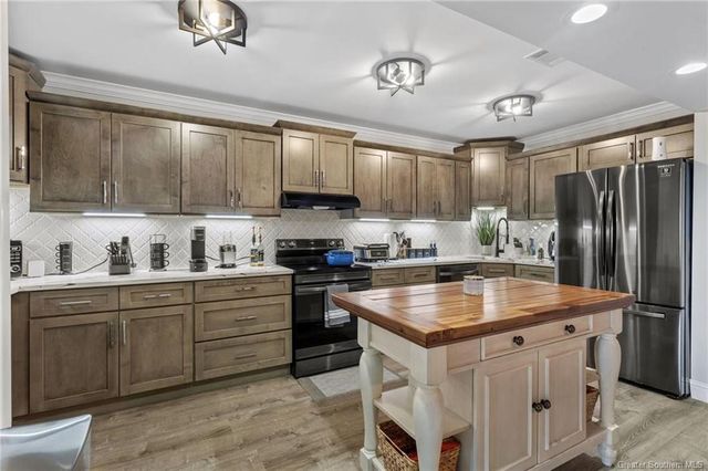 725 Blackman Street, Lake Charles, LA 70605