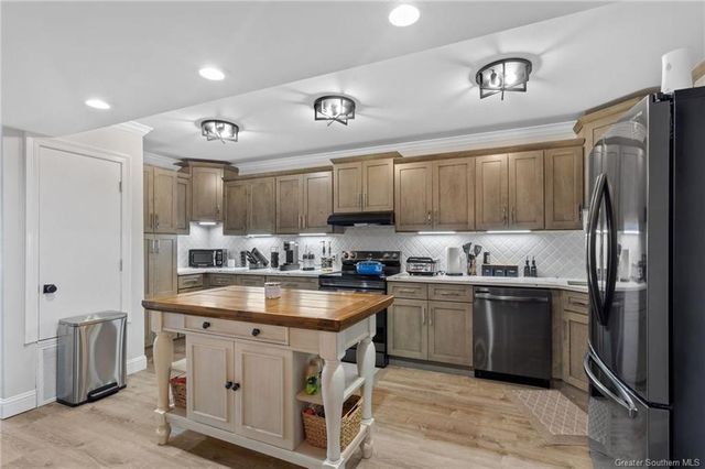 725 Blackman Street, Lake Charles, LA 70605