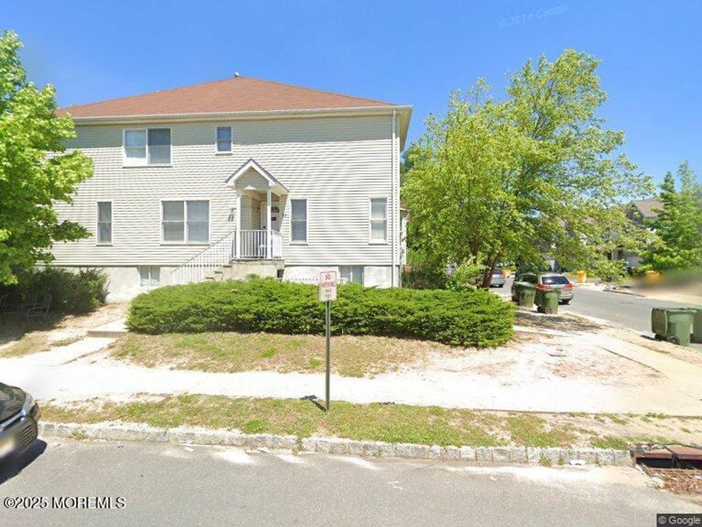 15 Sanz Town Road, Lakewood, NJ 08701