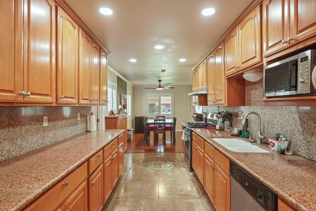 3612 Kirk St, Stockton, CA 95204