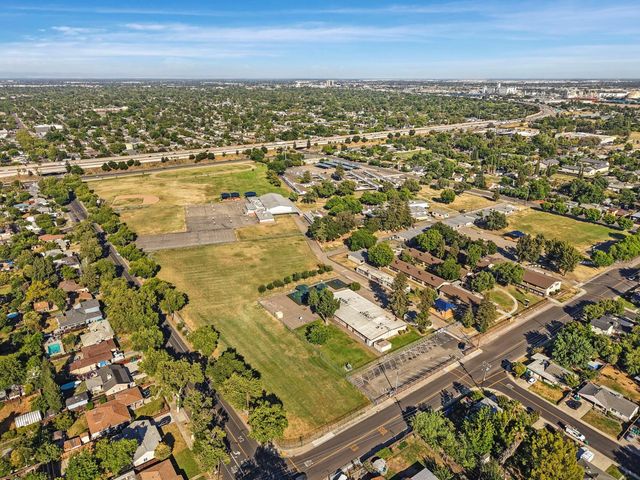 3612 Kirk St, Stockton, CA 95204
