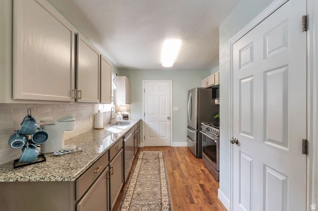 7909 N WEEPING ASH WAY, Eagle Mountain, UT 84005