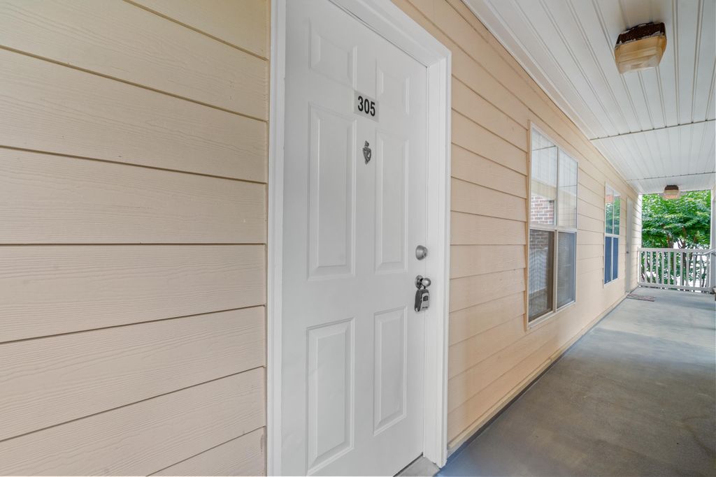 4251 Villas Dr Unit 305, Little River, SC 29566 — photo 2