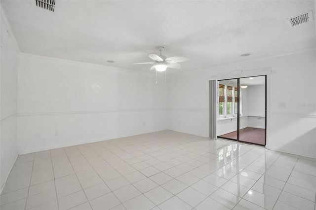 222 LAKEVIEW DRIVE, Auburndale, FL 33823
