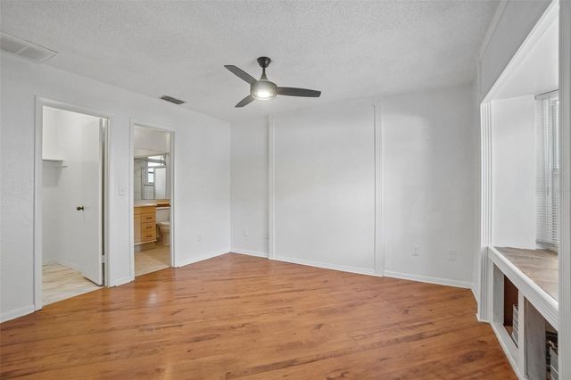 222 LAKEVIEW DRIVE, Auburndale, FL 33823