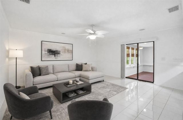 222 LAKEVIEW DRIVE, Auburndale, FL 33823