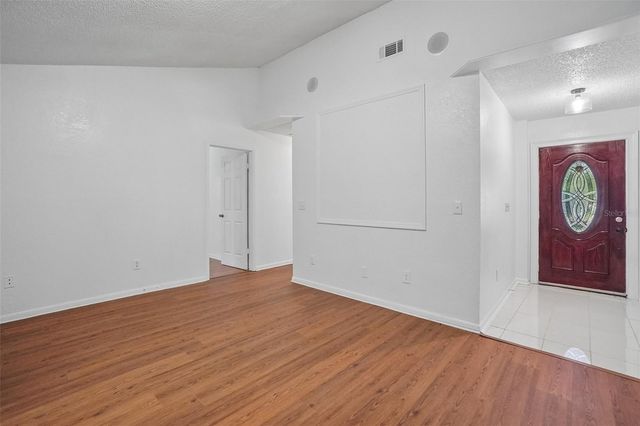 222 LAKEVIEW DRIVE, Auburndale, FL 33823