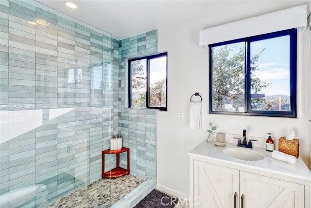 481 Heliotrope Drive, Lake Arrowhead, CA 92352