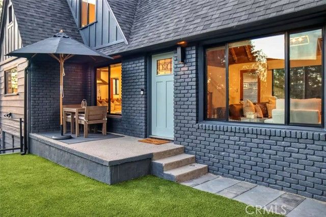 481 Heliotrope Drive, Lake Arrowhead, CA 92352