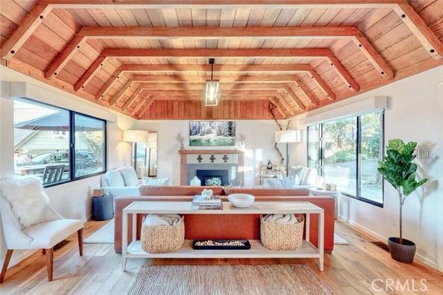 481 Heliotrope Drive, Lake Arrowhead, CA 92352