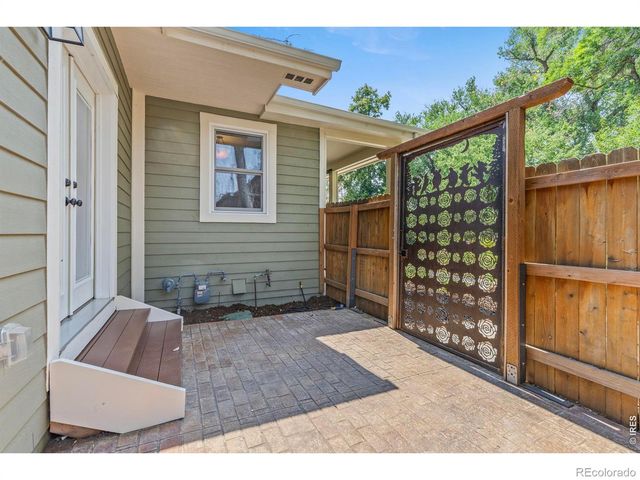346 Baker Street, Longmont, CO 80501