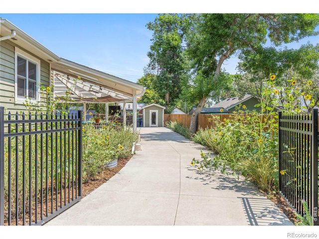 346 Baker Street, Longmont, CO 80501