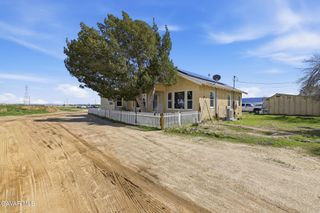 9200 W Avenue H, Lancaster, CA 93536