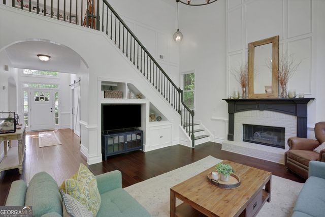 2015 Barrett Drive, Cumming, GA 30040