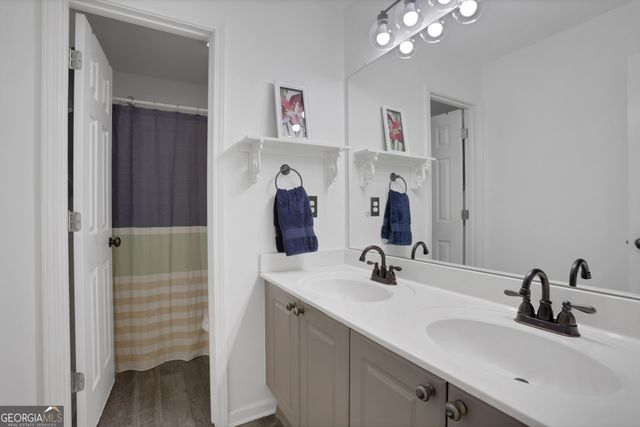 2015 Barrett Drive, Cumming, GA 30040
