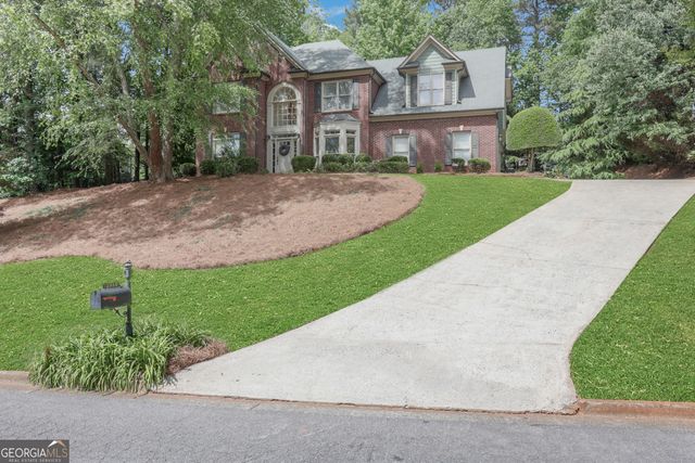 2015 Barrett Drive, Cumming, GA 30040
