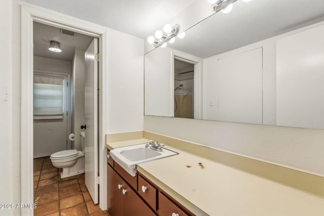 1022 W Las Palmaritas Drive, Phoenix, AZ 85021