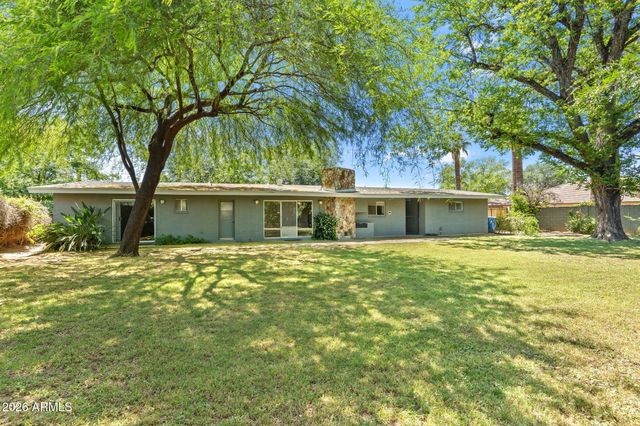 1022 W Las Palmaritas Drive, Phoenix, AZ 85021