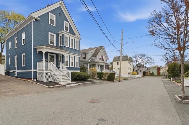 13 Roy Street 3, Swampscott, MA 01907