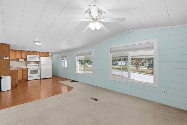 5293 ISABELLE AVENUE, Port Orange, FL 32127