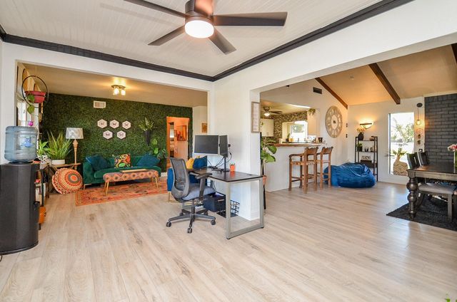 720 Surrey Lane, Simonton, TX 77485