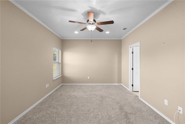 525 Oak Tree Lane, Franklin, TX 77856