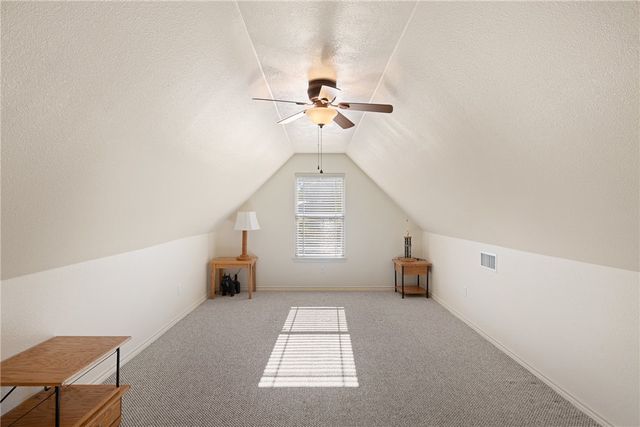 525 Oak Tree Lane, Franklin, TX 77856