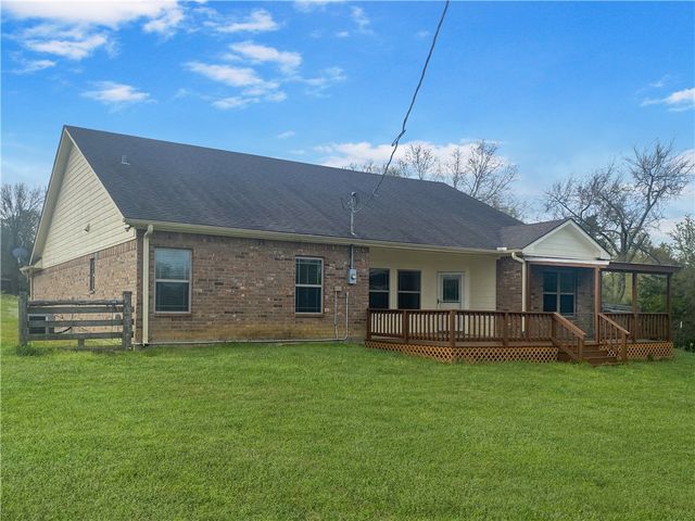 525 Oak Tree Lane, Franklin, TX 77856