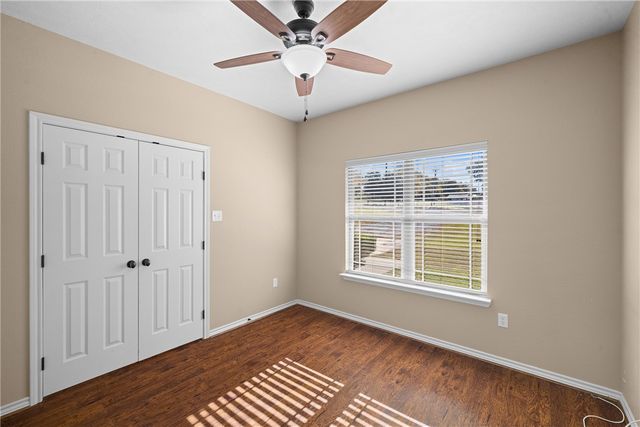 525 Oak Tree Lane, Franklin, TX 77856