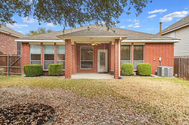 7308 Summit Parc Drive, Dallas, TX 75249
