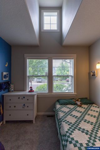 2628 NE Sonora Dr, Albany, OR 97321