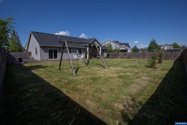 2628 NE Sonora Dr, Albany, OR 97321