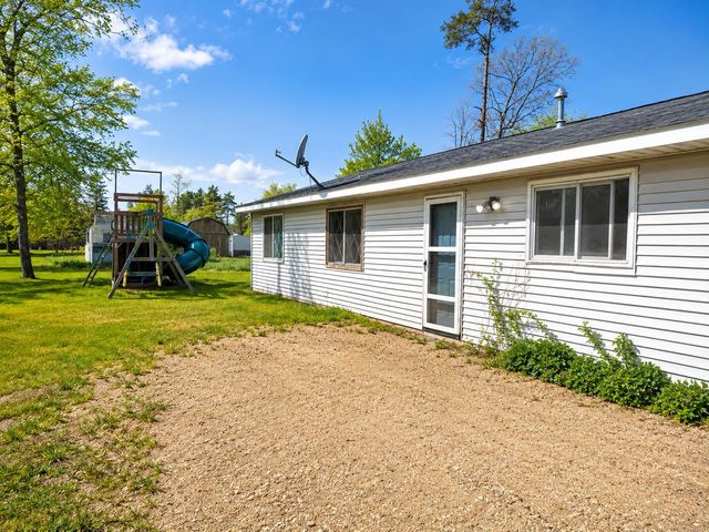 4471 W Oakman Road, Harrison, MI 48625