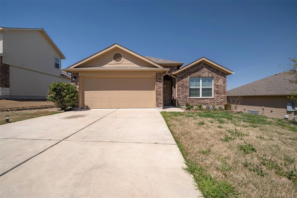 118 Leona River TRL, Hutto, TX 78634
