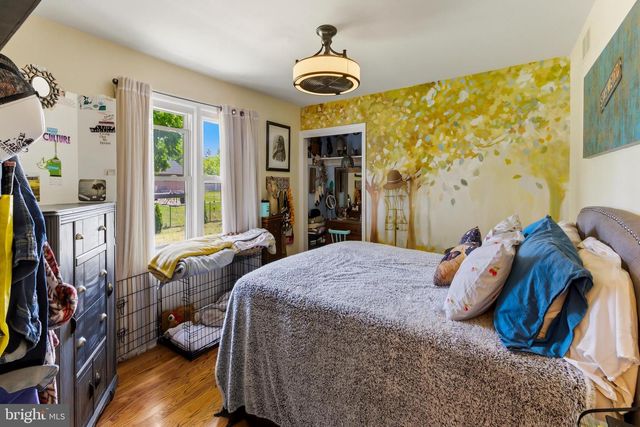 38 BURR AVE, Westville, NJ 08093