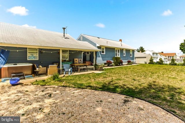 38 BURR AVE, Westville, NJ 08093