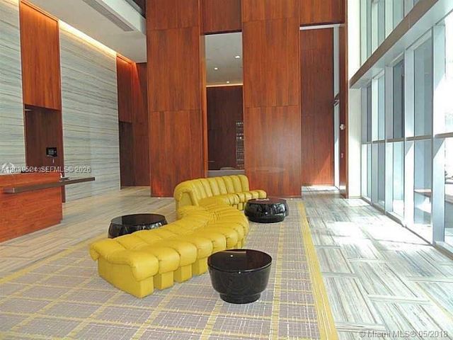 1300 Brickell Bay Drive 1707, Miami, FL 33131