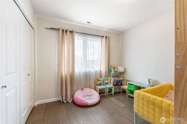 9903 200th St E, Graham, WA 98338