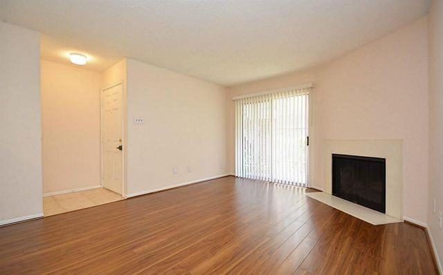 2120 El Paseo Street 2311, Houston, TX 77054