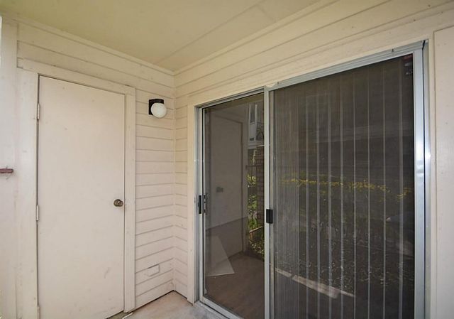 2120 El Paseo Street 2311, Houston, TX 77054