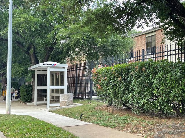 2120 El Paseo Street 2311, Houston, TX 77054