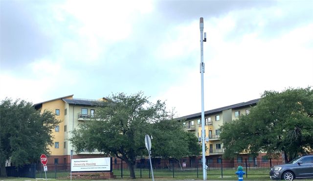 2120 El Paseo Street 2311, Houston, TX 77054