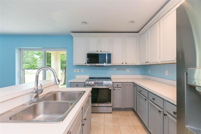 3152 ROYAL TUSCAN LANE, Valrico, FL 33594