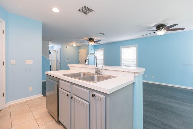 3152 ROYAL TUSCAN LANE, Valrico, FL 33594