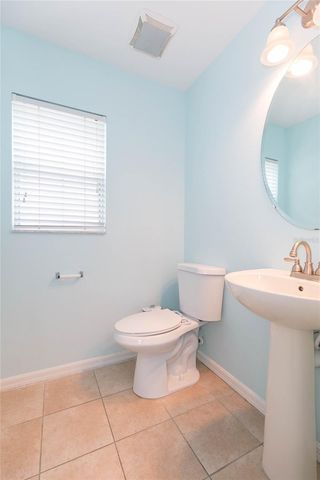 3152 ROYAL TUSCAN LANE, Valrico, FL 33594