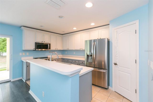 3152 ROYAL TUSCAN LANE, Valrico, FL 33594