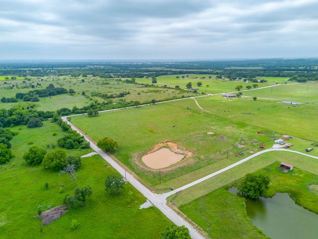 784 County Road 1340, Chico, TX 76431