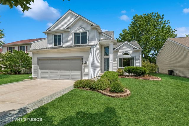 1526 OXFORD Circle, Grayslake, IL 60030