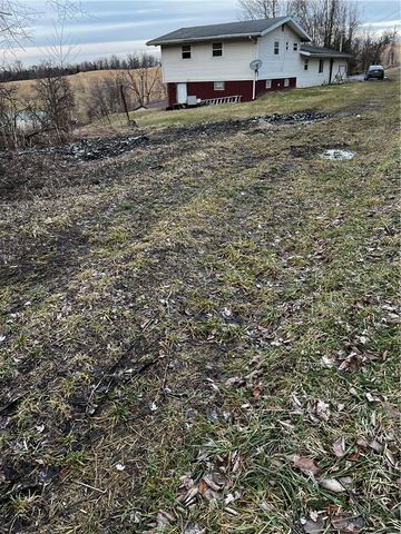 343 Vanderbilt Rd, Dunbar Twp, PA 15425