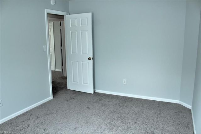 2696 Pulaski LOOP, Virginia Beach, VA 23456